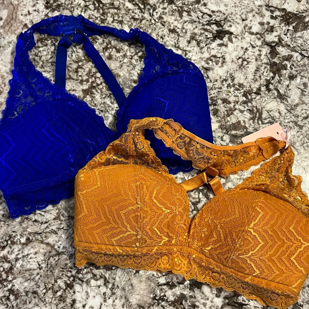 2 NEW Hips & Curves Lace Racerback Wirefree Bralette 18/20 Plus Size 2X 3X Padd